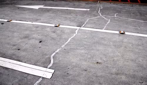 Phat hien hang tram dau vet la o hai ham chui Sai Gon-Hinh-2