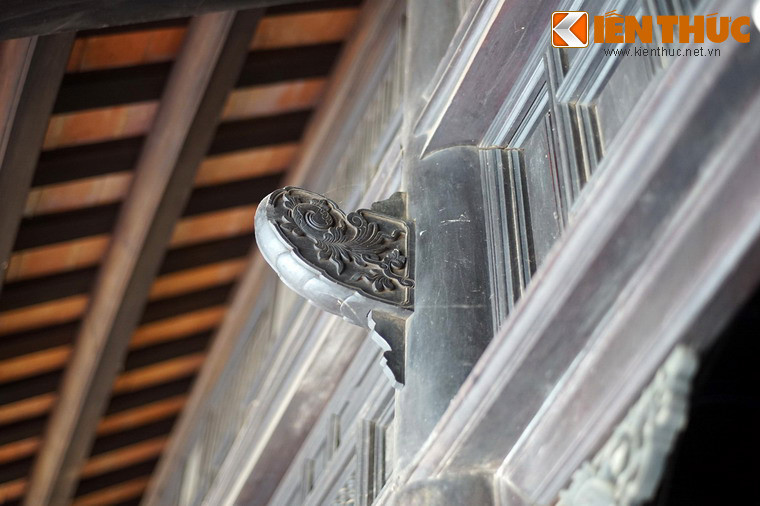 Đây là những tác phẩm nghệ thuật tinh tế, thể hiện tài nghệ của những người thợ mộc xứ Huế xưa.