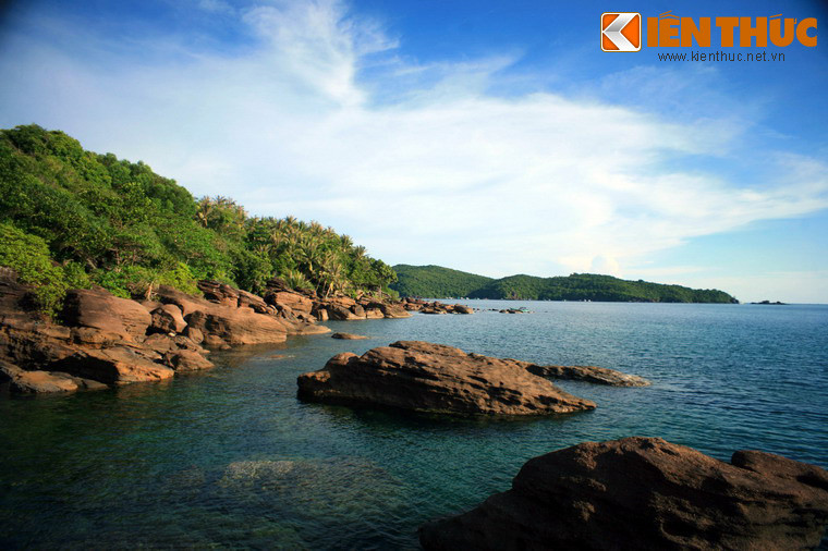 Các hòn đảo nhỏ hầu như chưa có dấu hiệu của hoạt động du lịch.