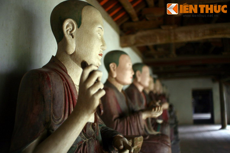 Hiện tại, chùa Mía là ngôi chùa đang nắm kỷ lục Việt Nam về số lượng tượng nghệ thuật cổ được lưu giữ.