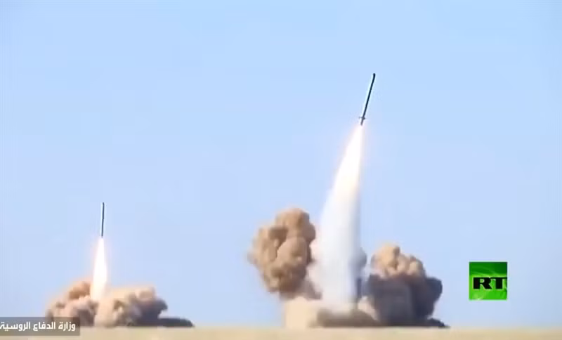 Cũng có thông tin cho rằng, tên lửa R-500 có thể đạt tốc độ siêu thanh Mach 5 ở độ cao 50 km. Mặc dù thông tin chính thức về cả R-500 và Iskander-K vẫn còn khá nhiều bí ẩn nhưng chính sự không rõ ràng về R-500 đã khiến phương Tây phải đứng ngồi không yên.