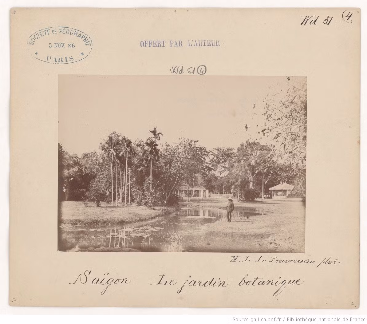 Trong Thảo Cầm Viên Sài Gòn. Ảnh: Gallica.bnf.fr.