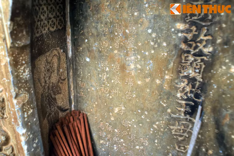 Khi về với họ Vương, bà còn kiêm vai trò thư ký cho ông Vương Chí Sình, làm phiên dịch tiếng Trung, tiếng Pháp trong các thương vụ với người nước ngoài và tham gia cai quản gia sản khổng lồ Vua Mèo có được từ hoạt động buôn bán thuốc phiện.