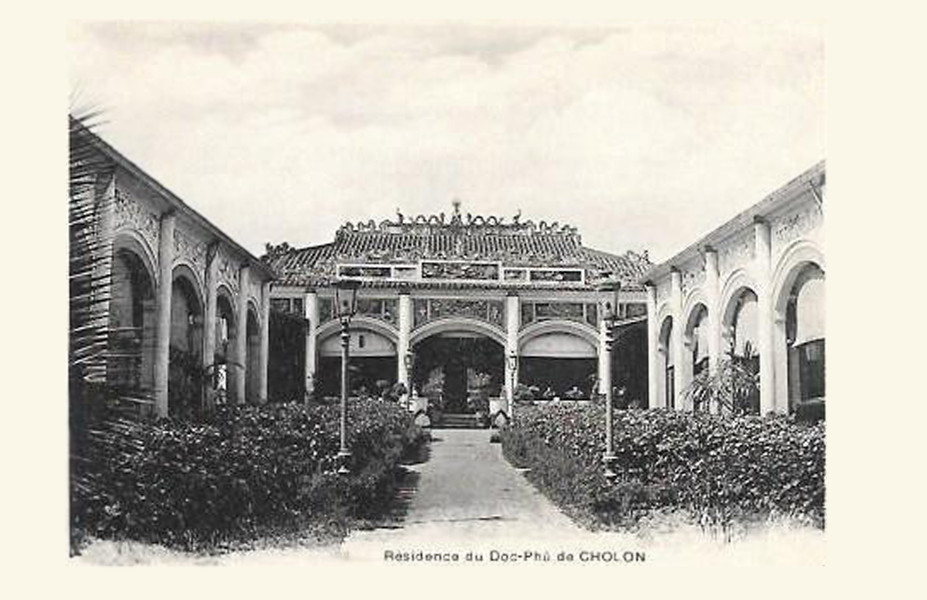 Phía sau dinh thự kiểu Tây là một khu nhà trang trí các mô típ Trung Hoa. Ông Đỗ Hữu Phương là người gốc Hoa. Ảnh tư liệu.