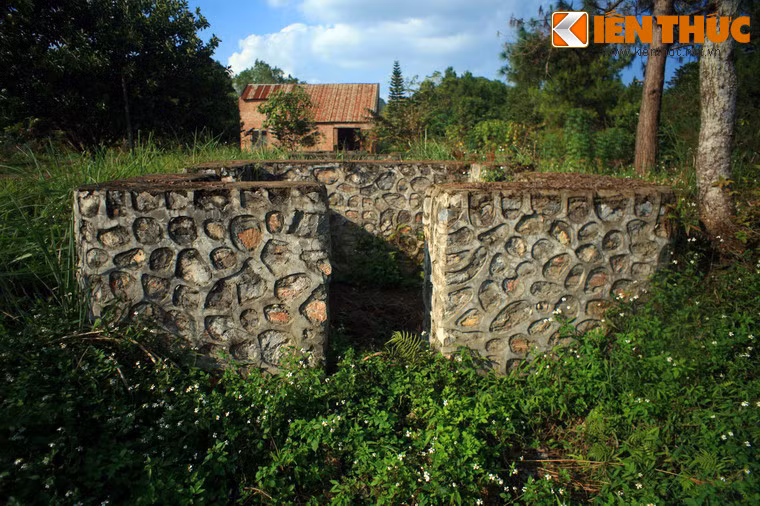 Giai đoạn 1, từ 6h ngày 16/9/1950 đến rạng sáng 17/9/1950. Ta tiêu diệt các cứ điểm ngoại vi; tiến công địch liên tục, chiếm được 5 đồn tiền tiêu, nhưng chưa phát triển được. Địch tập trung hỏa lực và xung lực phản kích chiếm lại 3 đồn, gây cho ta nhiều khó khăn.