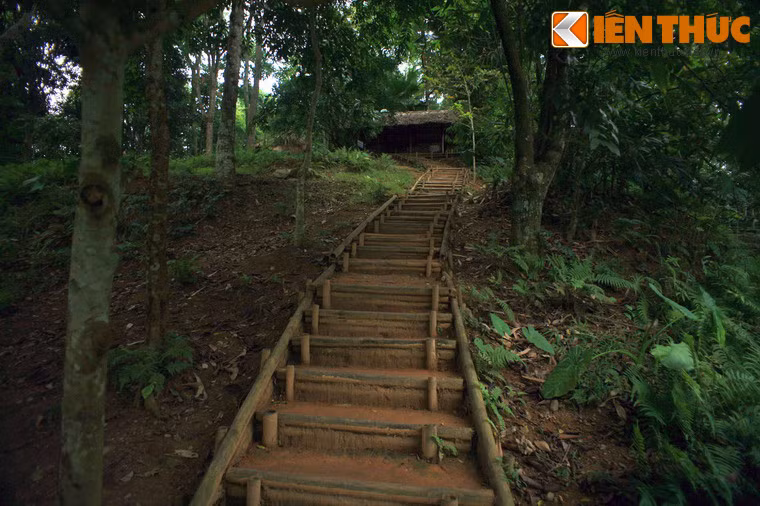 Kham pha trung tam thu do khang chien cua Viet Nam