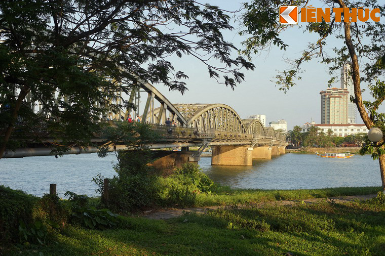 Sau lần trùng tu này, cầu Trường Tiền đã trở về gần với dáng vẻ cách đây một thế kỷ.