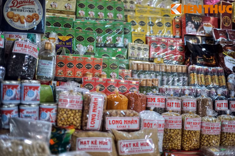 Với lịch sử lâu đời và nét văn hóa độc đáo, chợ Đông Ba thực sự là một điểm đến không thể không thể bỏ qua của du khách phương xa ở Cố đô Huế.