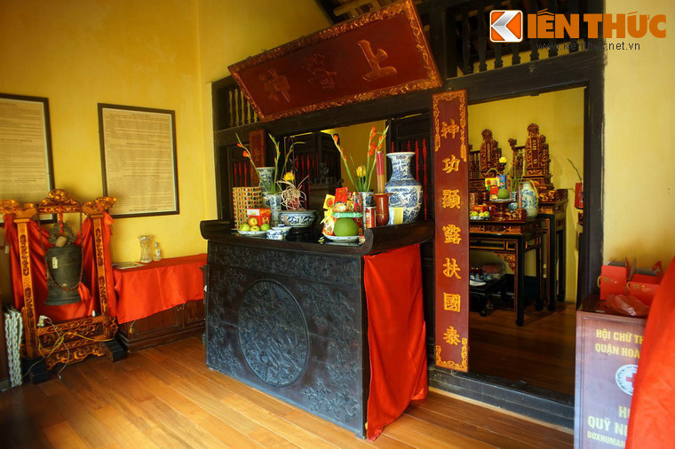 Sau khi xây lại, tầng một của công trình được sử dụng để buôn bán và ở, ngôi đình được chuyển lên tầng hai. Vào năm 2000, ngôi nhà được cải tạo để phục vụ cho hoạt động du lịch của phố cổ, phần lớn kiến trúc cũ vẫn được gìn giữ.