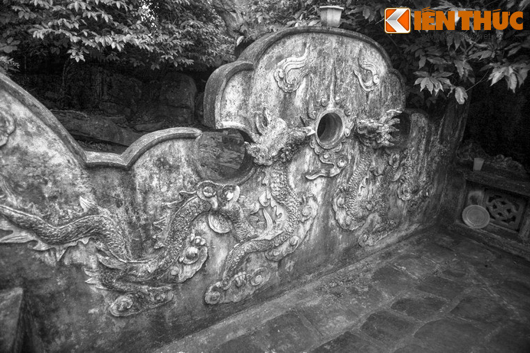 Chí có một số ít người địa phương biết được vị trí ngôi mộ, và điều này được truyền khẩu qua nhiều thế hệ. Đến khi nền độc lập của đất nước được củng cố vững chắc, nơi an nghỉ của vua Đinh mới được biết đến rộng rãi.