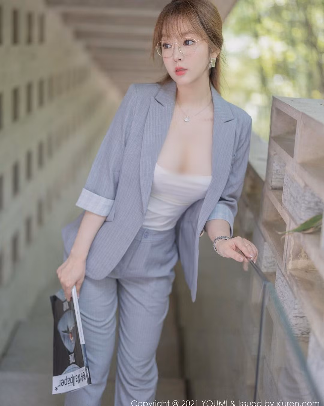 Nhờ lợi thế ngoại hình, dù diện bất cứ trang phục nào, cô nàng cũng vô cùng thu hút.