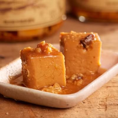 Biết được kết quả, Hiểu Minh không khỏi hoảng hốt, cô sợ hãi, tuyệt vọng rơi nước mắt. Cô không thể ngờ rằng mình sẽ mắc bệnh ung thư ngay cả khi chế độ sinh hoạt lành mạnh, không có thói quen xấu.