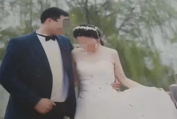 Tu choi quay lai voi vo cu, nguoi dan ong bi bo vo sat hai