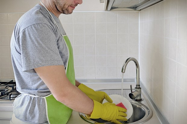 Những vấn đề trong cuộc sống hiện đại đã khiến vai trò của đàn ông và phụ nữ thay đổi. Phụ nữ thời nay không chỉ phải chịu áp lực từ gia đình mà còn phải chịu những áp lực từ công việc.