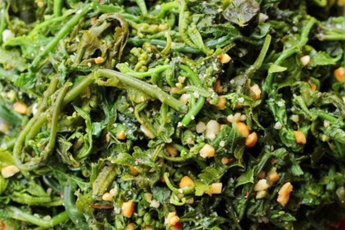 Nếu như thi thoảng nếm thử và thực sự thích hương vị của loại rau này, hãy tuân thủ 2 quy tắc dưới dây thì mối đe dọa đến sức khỏe của bạn sẽ không quá lớn.