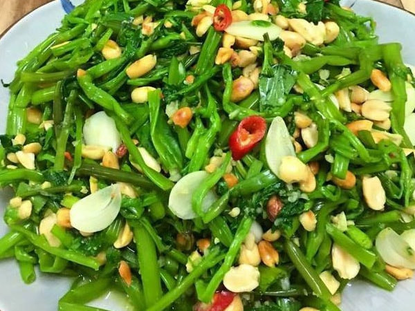 Phần chồi, gốc, thân của rau dớn chứa một lượng lớn protopteroside. Hàm lượng protopteroside trong chồi cao gấp 10 lần rễ, nếu ăn quá thường xuyên loại rau này sẽ dễ gây ung thư, nguy hiểm trực tiếp đến sức khoẻ của gan, mật.