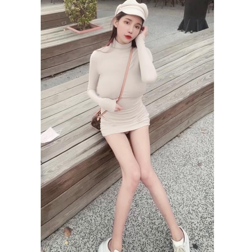 Nhờ vậy, hot girl xinh đẹp còn được gọi là "nữ thần bốc lửa", thu hút rất nhiều người hâm mộ, mức độ phổ biến cũng ngày một tăng lên.