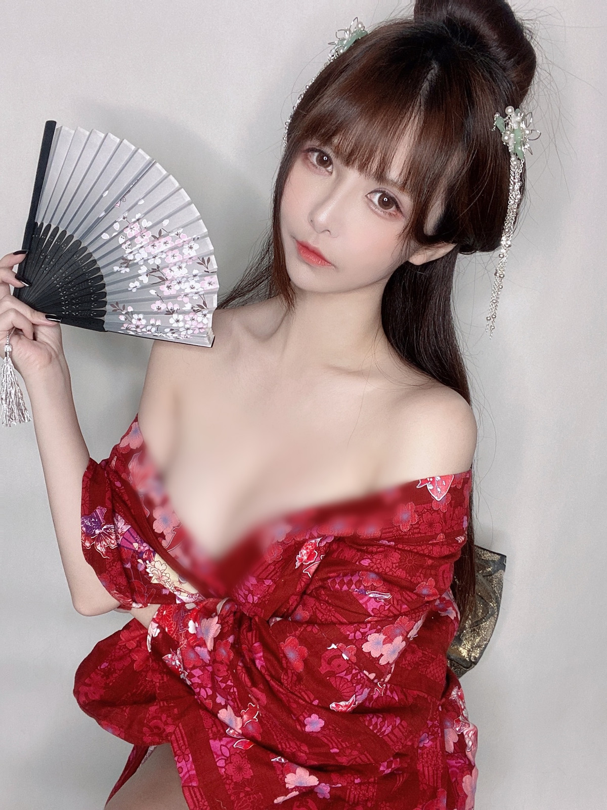 Cách đây không lâu, tài khoản mạng xã hội của Marika từng bị đánh cắp khiến cô nàng rất buồn.