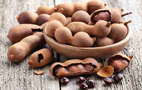 Me cũng chứa khá nhiều chất niacin, một loại vitamin B rất quan trọng với sức khỏe. Chất này có thể giúp giảm cholesterol xấu và tăng lượng cholesterol tốt.