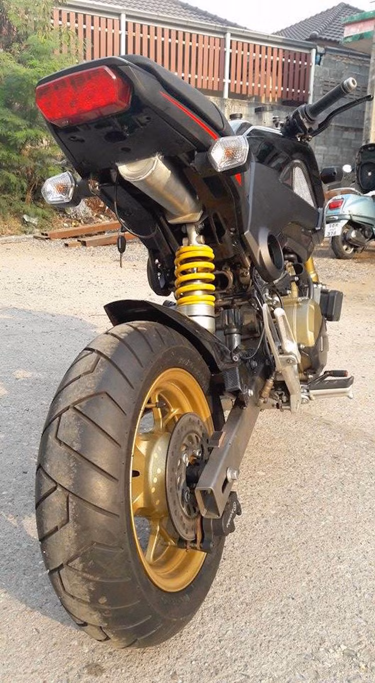 Hiện anh Kleff đang tìm cách thiết kế lại hệ thống xả của xe để có thể "giấu" được cổ pô, sao cho chiếc MSX trông giống xe nguyên bản nhất có thể.