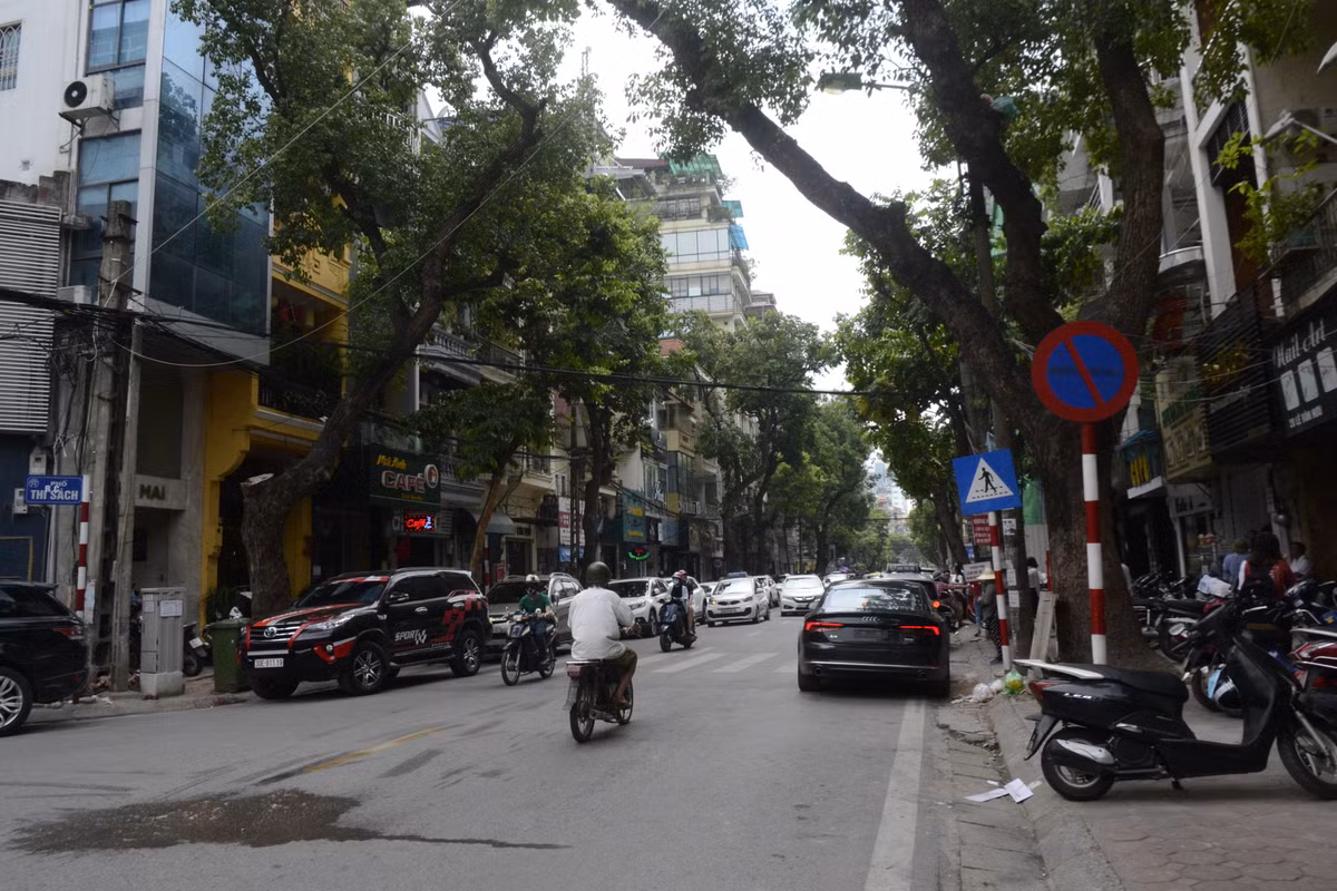 Do đó, việc một đại gia thâu tóm được một diện tích đất rộng lớn như thế hẳn phải có tiềm lực tài chính vững vàng.