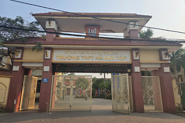 Vu nu sinh bi danh hoi dong o Nghe An: Hieu truong noi gi?