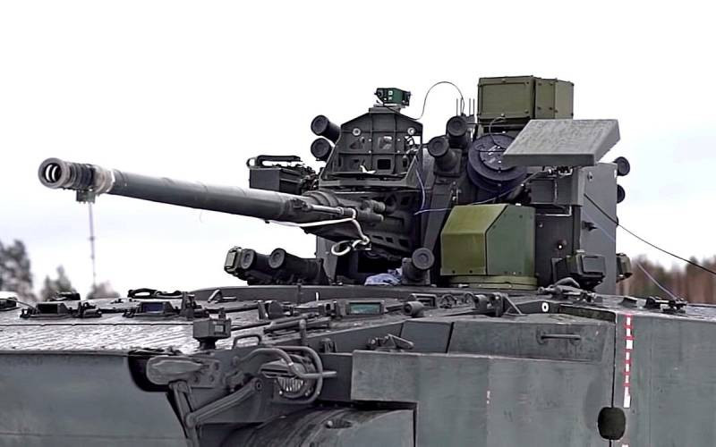 Thứ hai, UAV có thể tập kích hệ thống S-300 vì tính chất bất đối xứng, nhưng cần nhớ rằng ngay cả một "cựu binh" như ZU-23-2 cũng có thể góp phần làm loãng hàng ngũ UAV Thổ Nhĩ Kỳ và Israel trên bầu trời Karabakh.