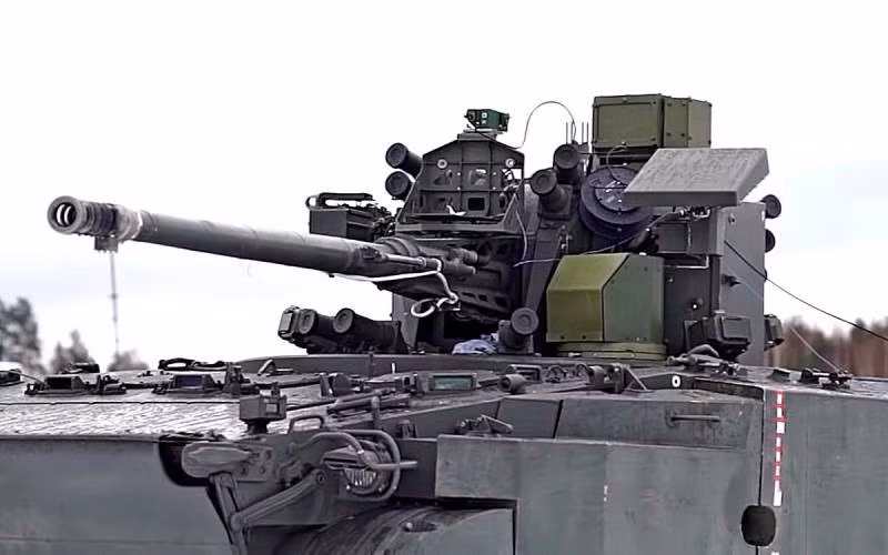 Thứ hai, UAV có thể tập kích hệ thống S-300 vì tính chất bất đối xứng, nhưng cần nhớ rằng ngay cả một "cựu binh" như ZU-23-2 cũng có thể góp phần làm loãng hàng ngũ UAV Thổ Nhĩ Kỳ và Israel trên bầu trời Karabakh.