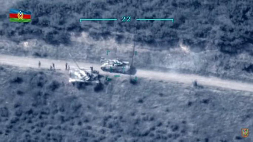 Phía quân đội Azerbaijan đã công bố rất nhiều bằng chứng, hình ảnh, video về việc họ tiêu diệt được rất nhiều hệ thống phòng không Osa mà Armenia đã phải mua với giá rất đắt. Ngược lại, Azerbaijan lại chỉ mất một số máy bay không người lái và trực thăng – thiệt hại thấp hơn nhiều trong suốt cuộc xung đột.