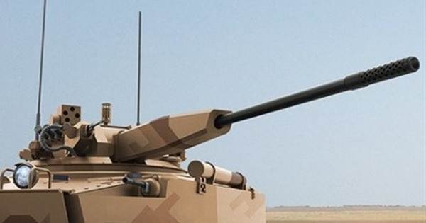 Đặc biệt, vũ khí này vẫn rất mạnh khi tiêu diệt cả mục tiêu mặt đất. Pháo 57mm có tốc độ bắn 120 phát/phút, cơ số đạn dự trữ trong xe 148 viên, tầm bắn hiệu quả ước đạt 4,5 km. Khí tài trinh sát quang điện tử có tầm quan sát rộng, bao quát 360 độ với cự ly làm việc tối đa trên 12 km.