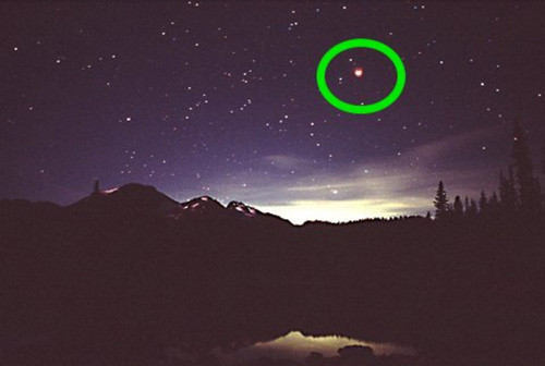 Bau troi xuat hien hai Mat trang vao ngay mai?-Hinh-3