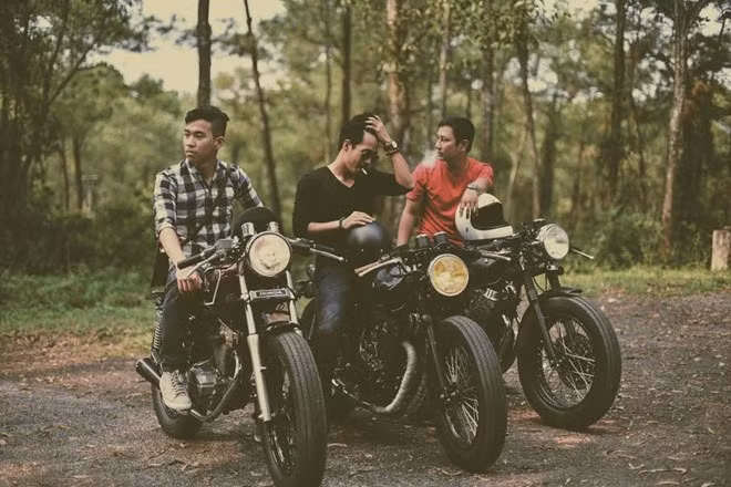 9X xu Hue do xe kiem moi thang 50 trieu dong-Hinh-3