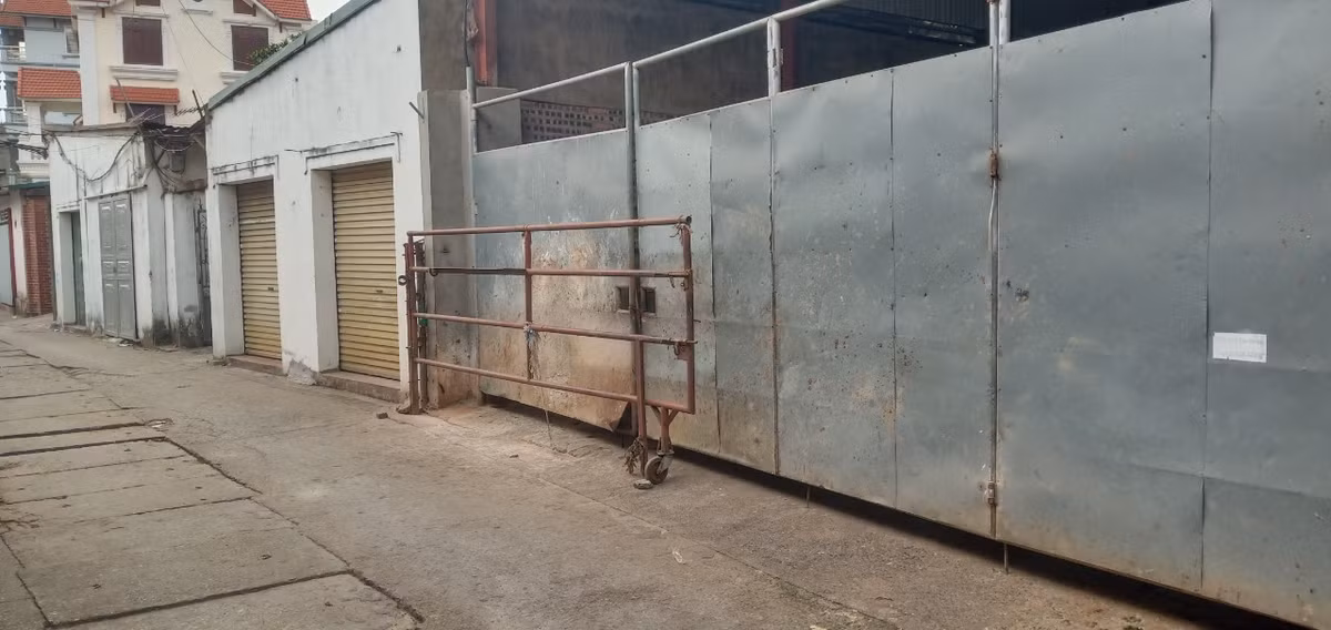 Ha Noi: Nhuc nhoi nhieu lo mo khong phep o xa Hai Boi-Hinh-7