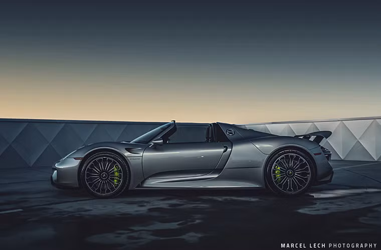 Với chế độ thông thường E-Power, 918 Spyder sẽ vận hành bằng điện trong giới hạn tới 29 km với tốc độ không vượt ngưỡng 150 km/h.