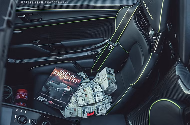 918 Spyder được thiết kế hai cửa và có 2 chỗ ngồi.