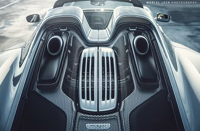 Thuộc thế hệ xe hybrid, nhưng 918 Spyder khác biệt các mẫu hybrid hiện tại.