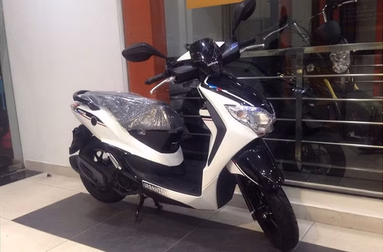 Soi xe ga gia re 110cc cua Honda moi ve Viet Nam