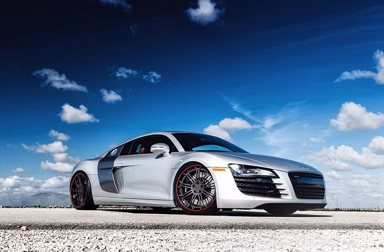  Audi R8 - tải về bản gốc (Audi R8 biển tứ quý và những lần “qua tay” đại gia)