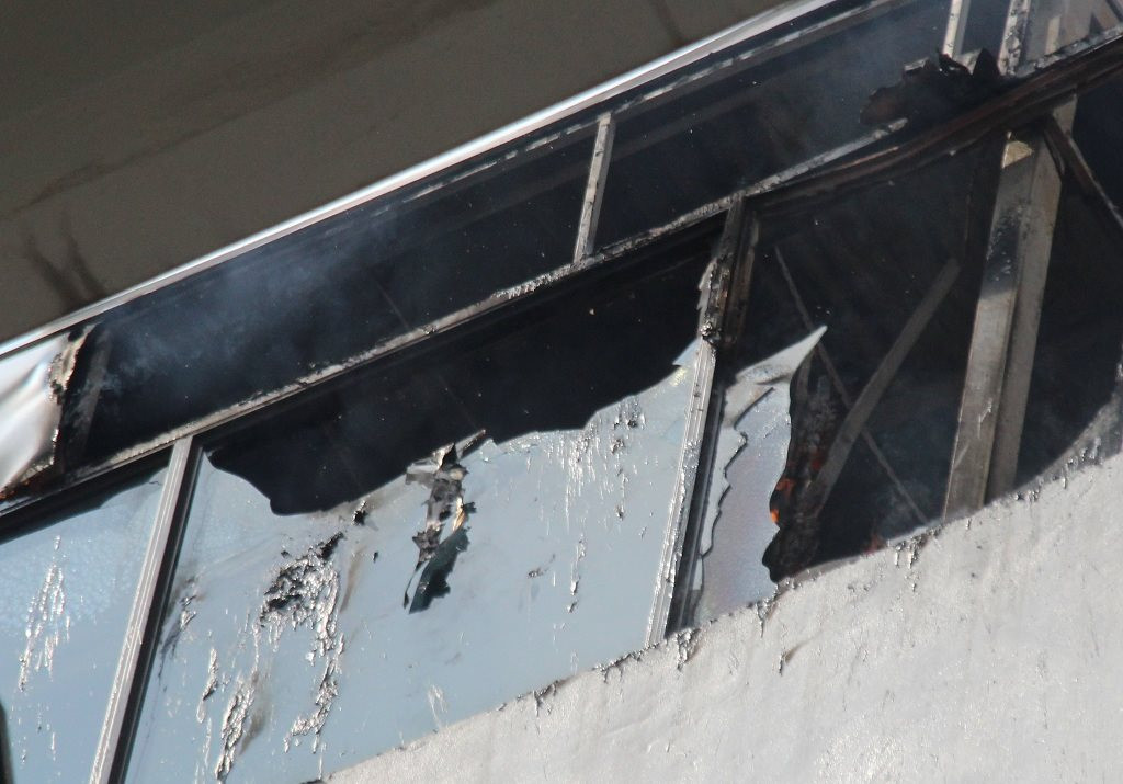 Ha Noi: Chay khach san Momizi, khach nuoc ngoai chay tan loan-Hinh-2