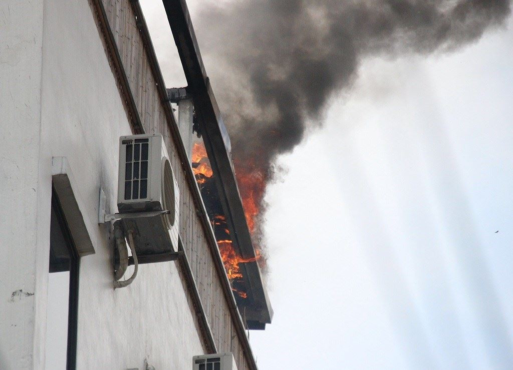 Ha Noi: Chay khach san Momizi, khach nuoc ngoai chay tan loan