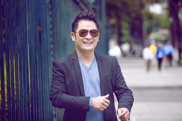 Ca sĩ Bằng Kiều