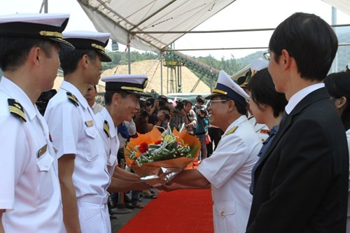 Hoạt động này nhằm góp phần tăng cường quan hệ hữu nghị, hợp tác, hiểu biết và tin cậy lẫn nhau giữa nhân dân hai nước Việt Nam - Nhật Bản nói chung và quân đội hai nước nói riêng. Ảnh: Giáo dục Việt Nam