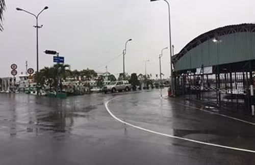 Anh huong bao so 9, khap TP.HCM mua 