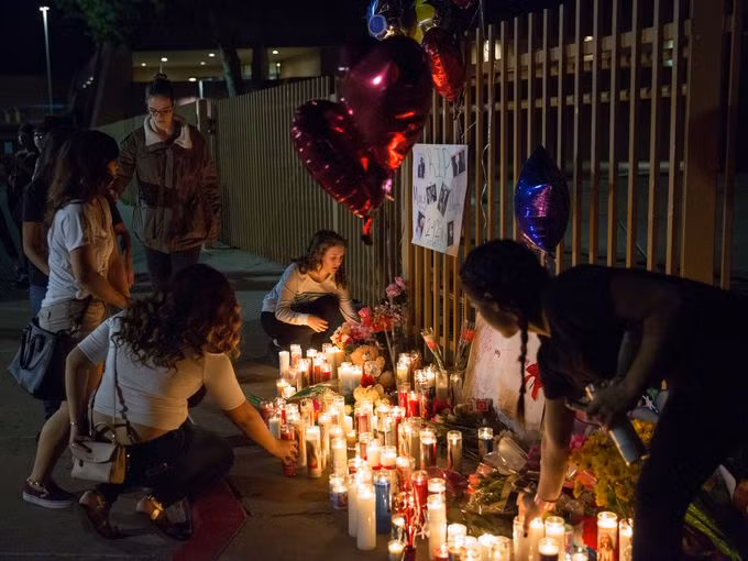 Hiện cảnh sát đang tiếp tục điều tra và chưa tiết lộ nội dung bức thư tuyệt mệnh mà cặp đôi này để lại hiện trường. Vài ngày nay, nhiều thanh niên là bạn bè của May Kieu và Dorothy cùng thành viên của cộng đồng LGBT tại Mỹ đã liên tục ghé thăm nhà của hai nữ sinh xấu số, thắp nến và đặt hoa tưởng niệm.