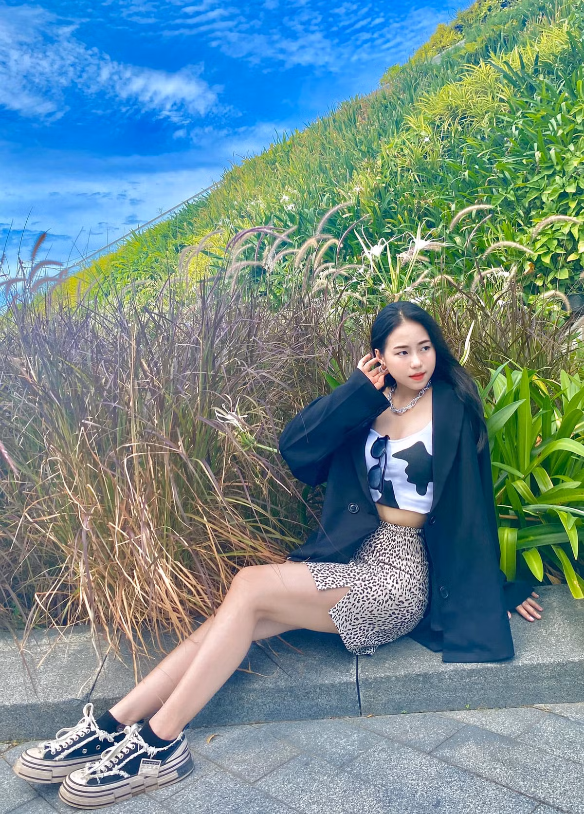 Cô nàng là Nguyễn Minh Diệu, sinh năm 2000, quê Quảng Nam, hiện sống và học tập tại Đà Nẵng.