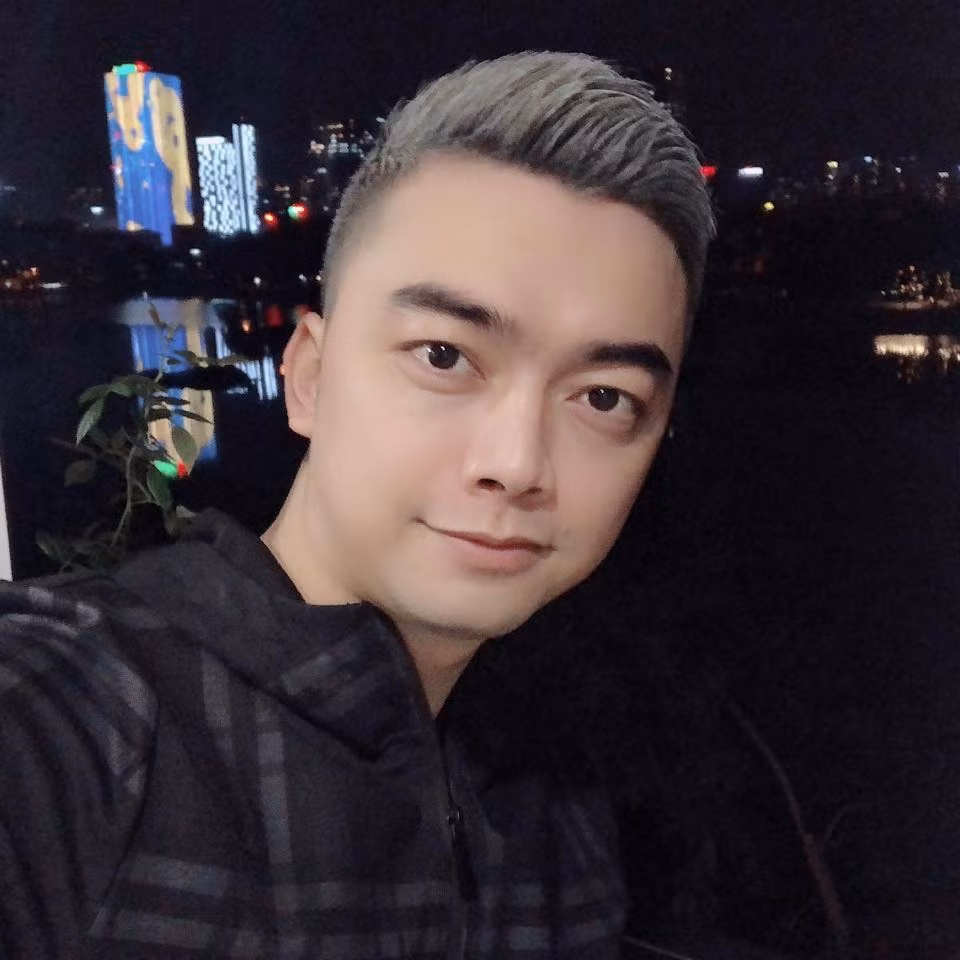 Từ sau một mối tình đổ vỡ, đến nay, Hà Duy chưa chia sẻ điều gì về chuyện tình cảm của mình.