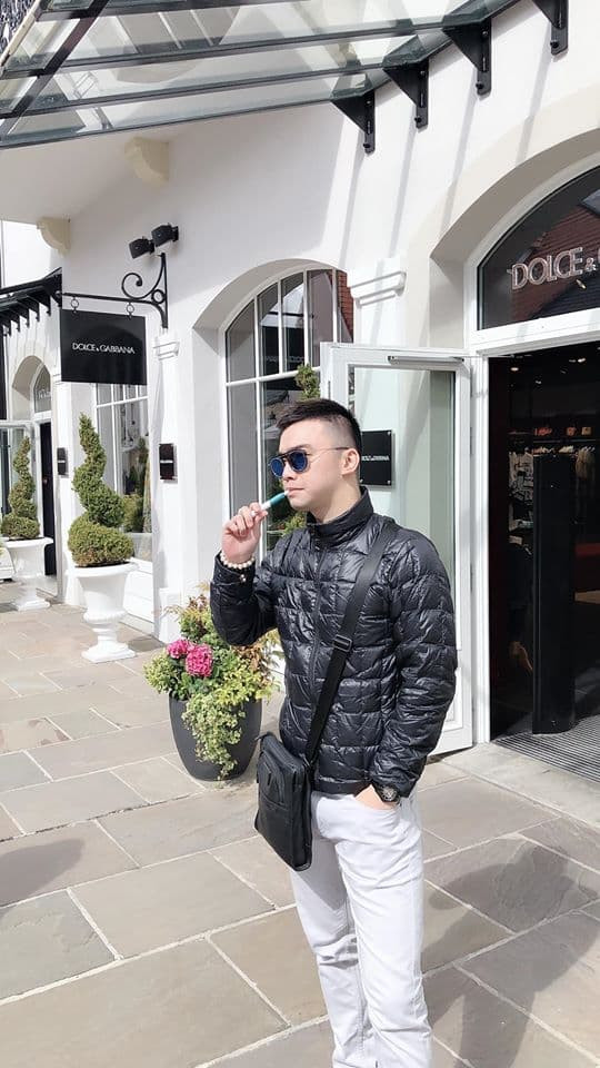 Sau những lùm xùm không đáng có, hiện Hà Duy đang dành hết thời gian và tâm sức để phát triển sự nghiệp riêng. Ảnh: Tổng hợp