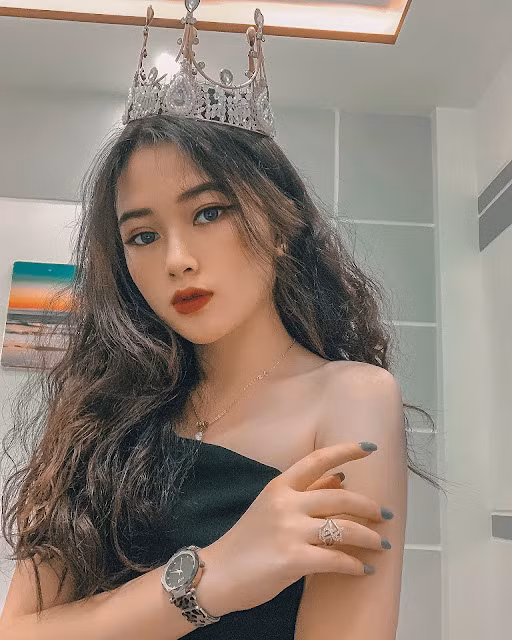 Ngoài việc học, Ngọc Hân còn tích cực tham gia các hoạt động để bản thân thêm năng động. Ảnh: Tổng hợp