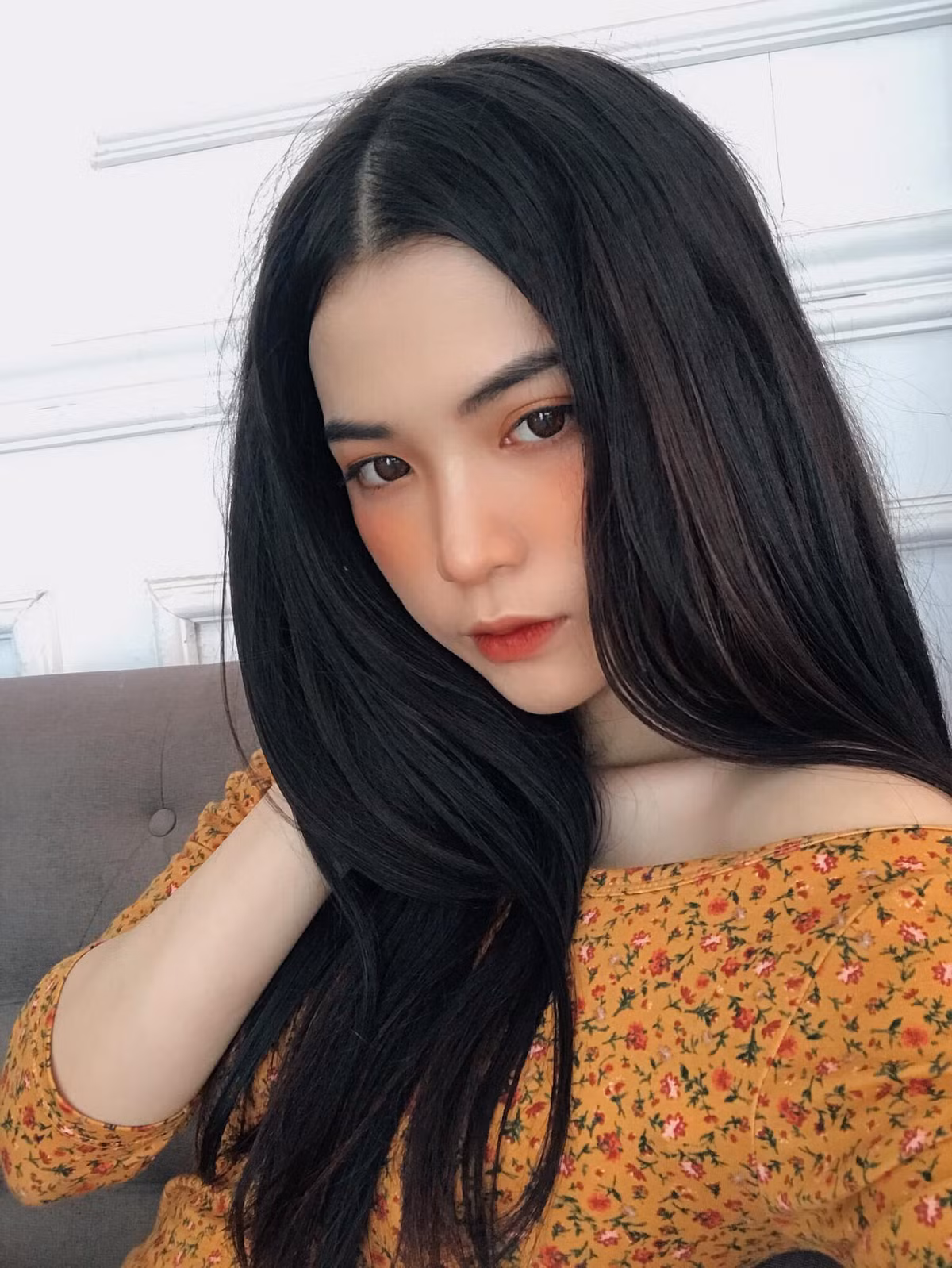 Cô nàng rất ngạc nhiên khi loạt ảnh của mình được chia sẻ rộng rãi trên mạng xã hội như vậy. Ảnh: FBNV