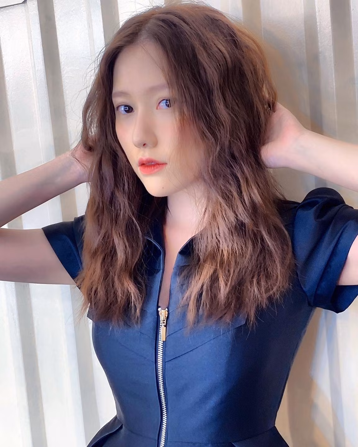 Nhan sắc của Huỳnh Ân tiếp tục trở thành tâm điểm chú ý của cư dân mạng trong loạt khoảnh khắc cô vừa đăng tải.